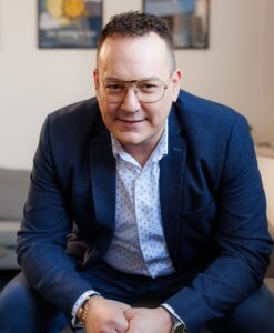 <strong>Kis Domonkos Márk</strong>